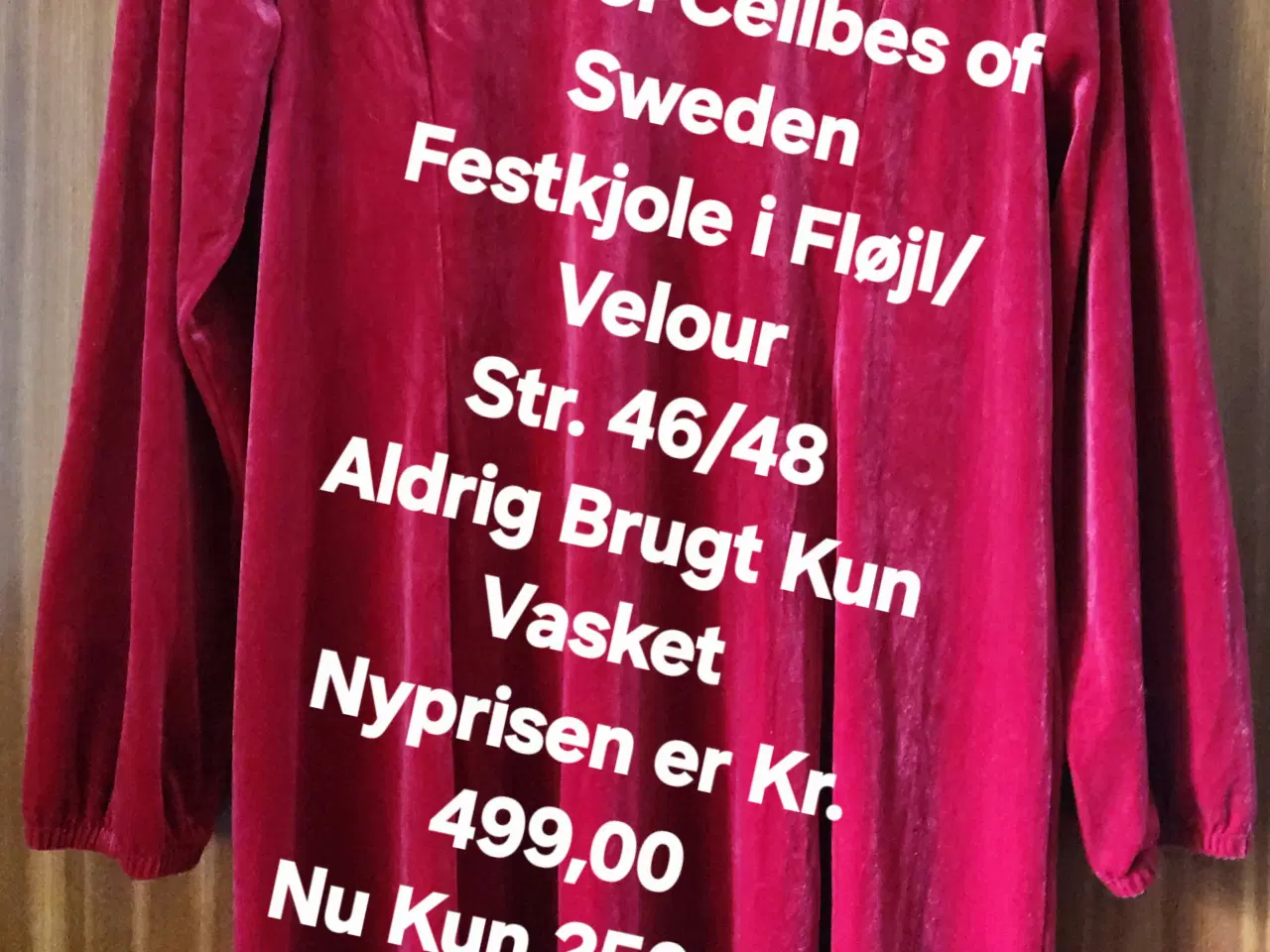 Billede 1 - Rød Festkjole