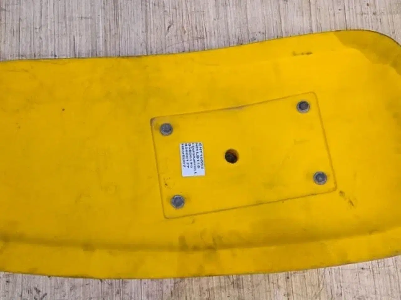 Billede 9 - New Holland LB115 Hjulskærm L. 85806173