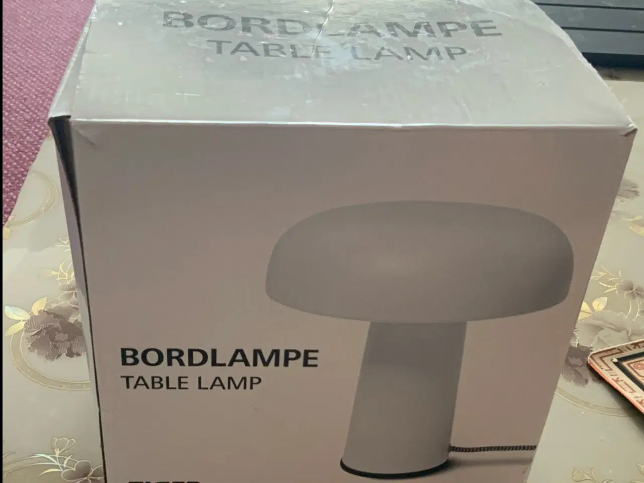 Billede 1 - bord lampe helt ny