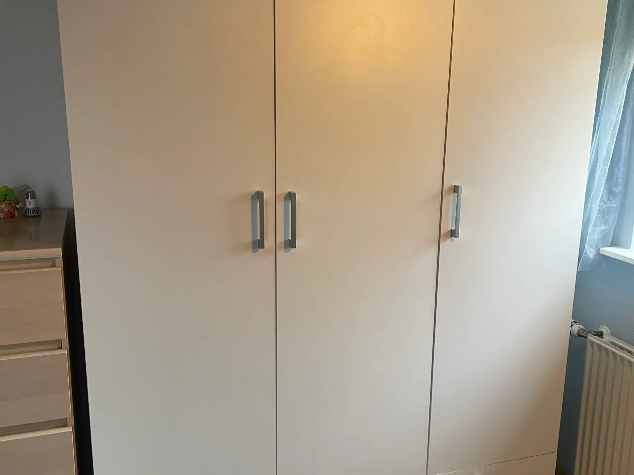 Billede 2 - Garderobeskab Ellested i god stand