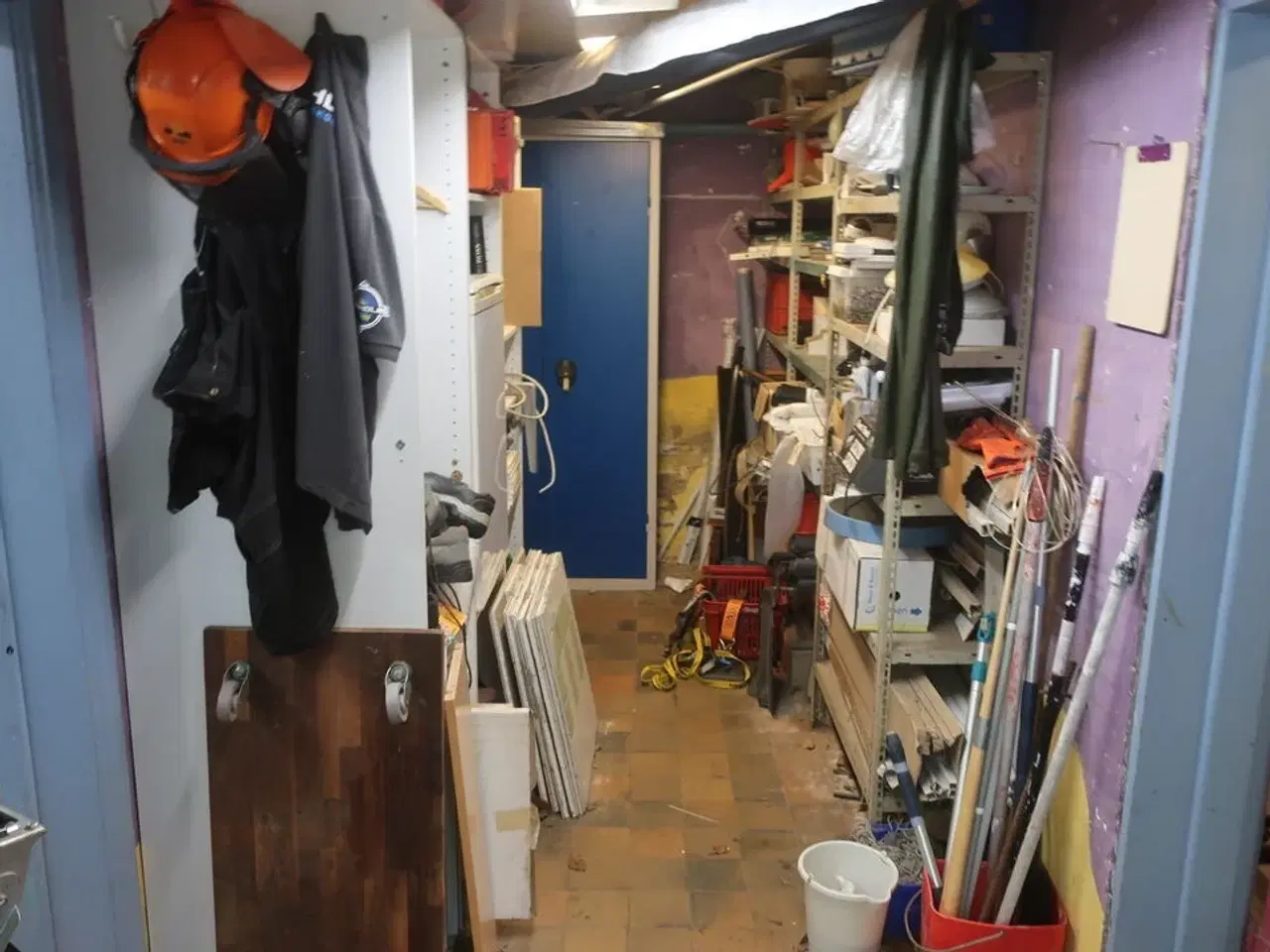 Billede 55 - Ryd hele værkstedet for løse dele