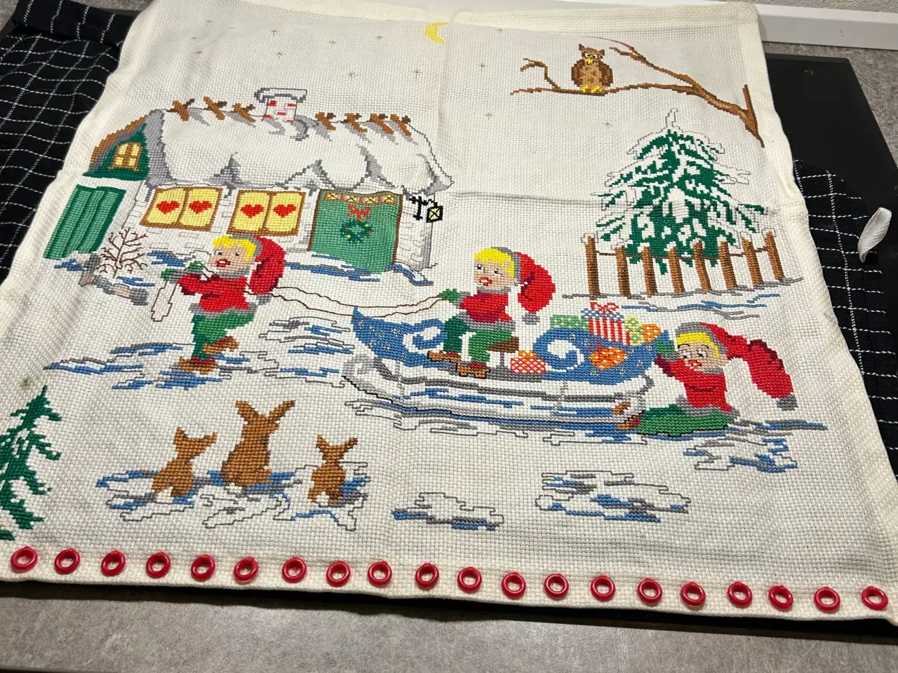 Billede 2 - Julebroderi 