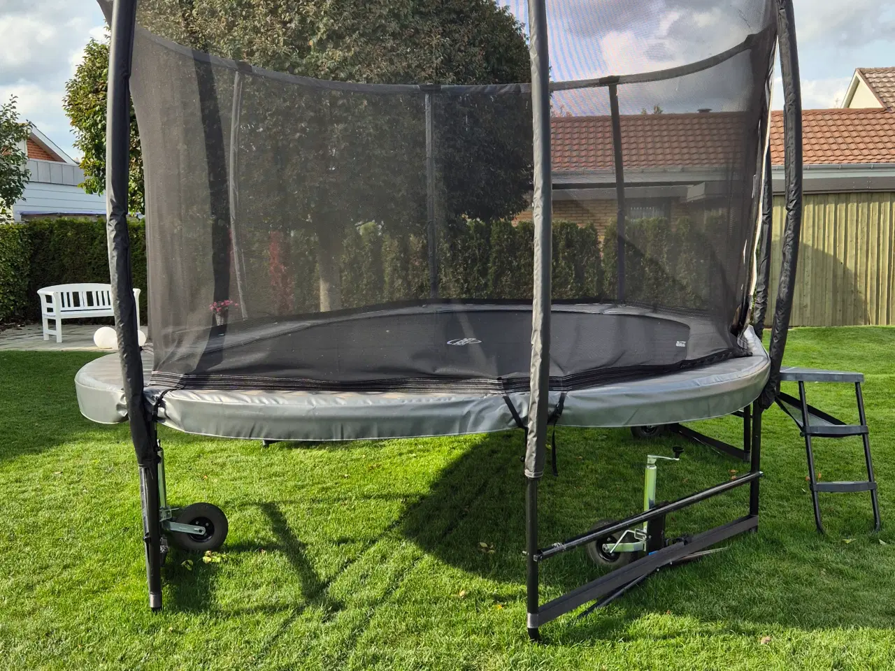 Billede 2 - Berg Grand Champion 520 Grå, inkl net Deluxe