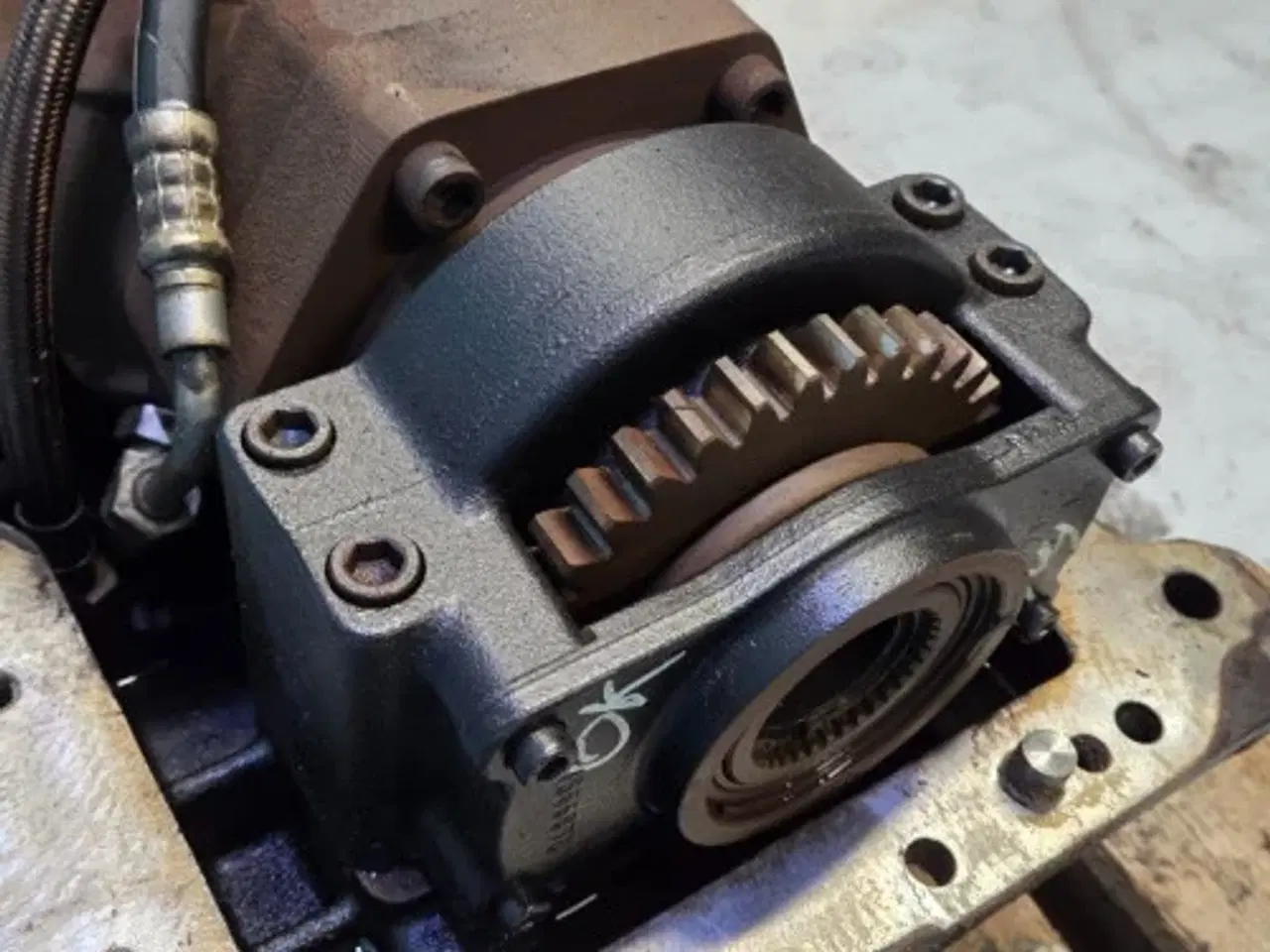 Billede 18 - Case Optum 300 Hydrostatisk Pumpe 84536173