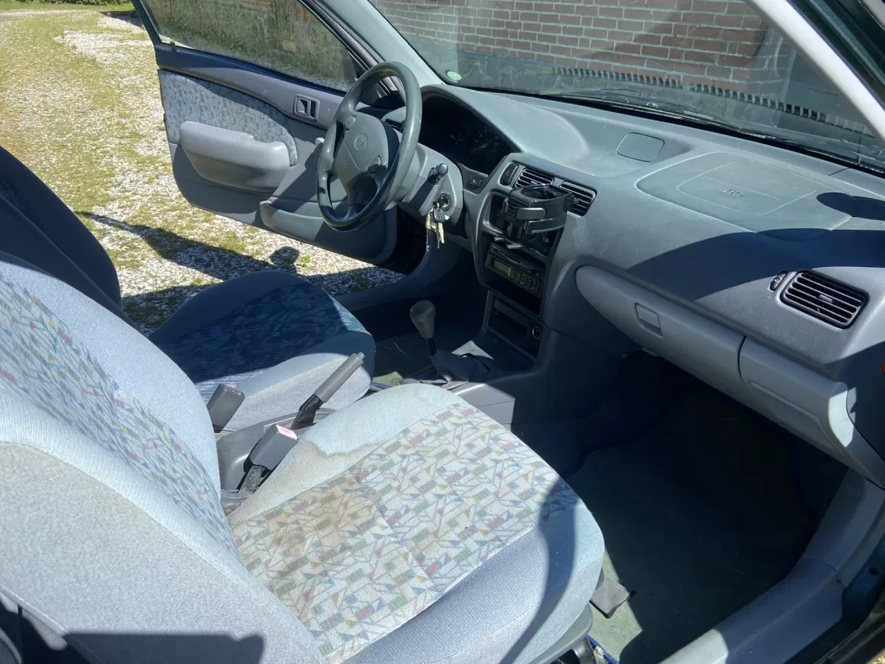 Billede 7 - Toyota Starlet med halvanden år til syn