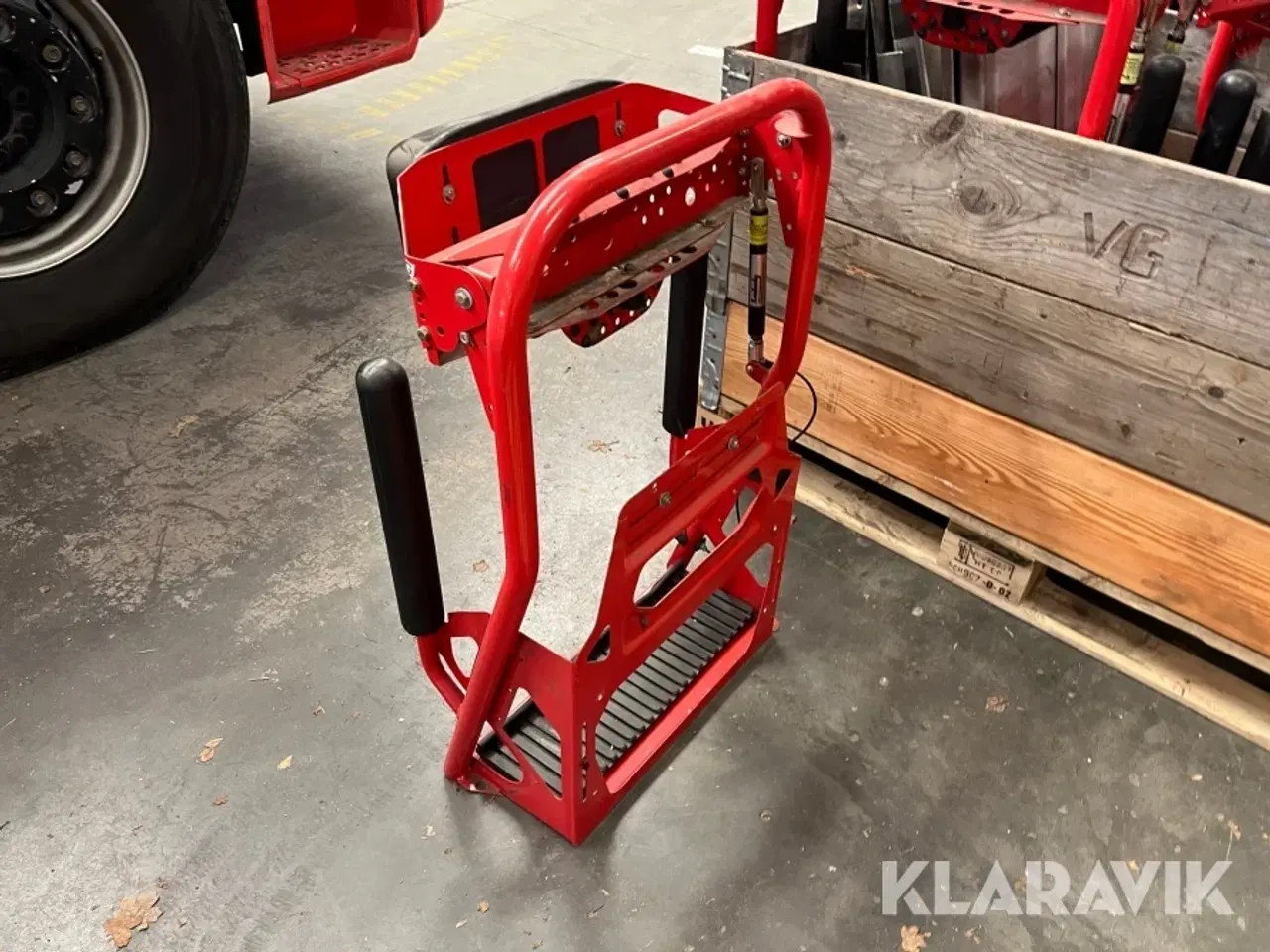 Billede 2 - Foldbar kravestol Magirus 5 styk