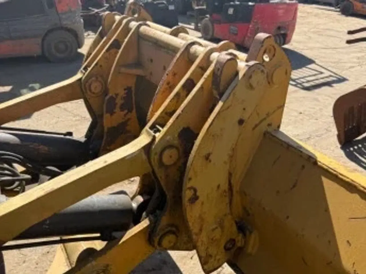 Billede 10 - Hjulgravemaskine med Rotortilt 