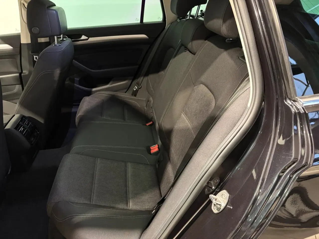 Billede 7 - VW Passat med masser af udstyr!