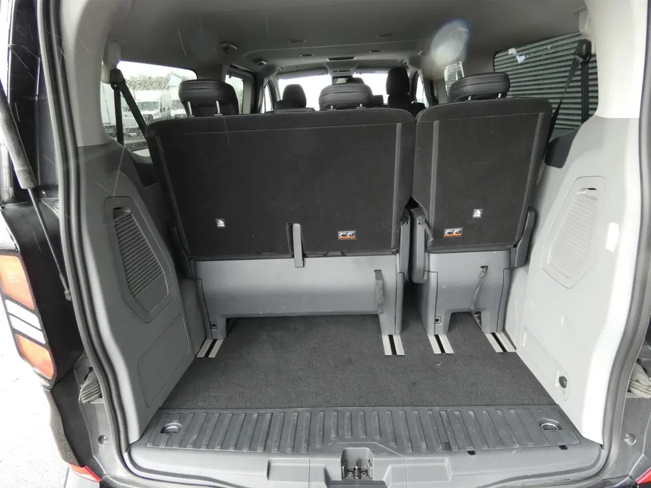 Billede 9 - Ford Tourneo Custom 320 L2H1 2,0 EcoBlue Titanium 170HK 8g Aut.