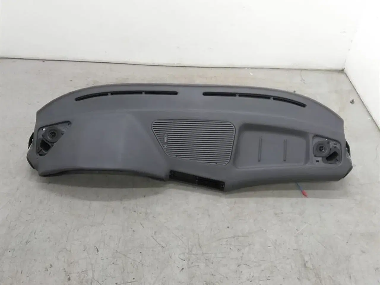 Billede 2 - Instrumentbord GRÅ K08184 BMW E34