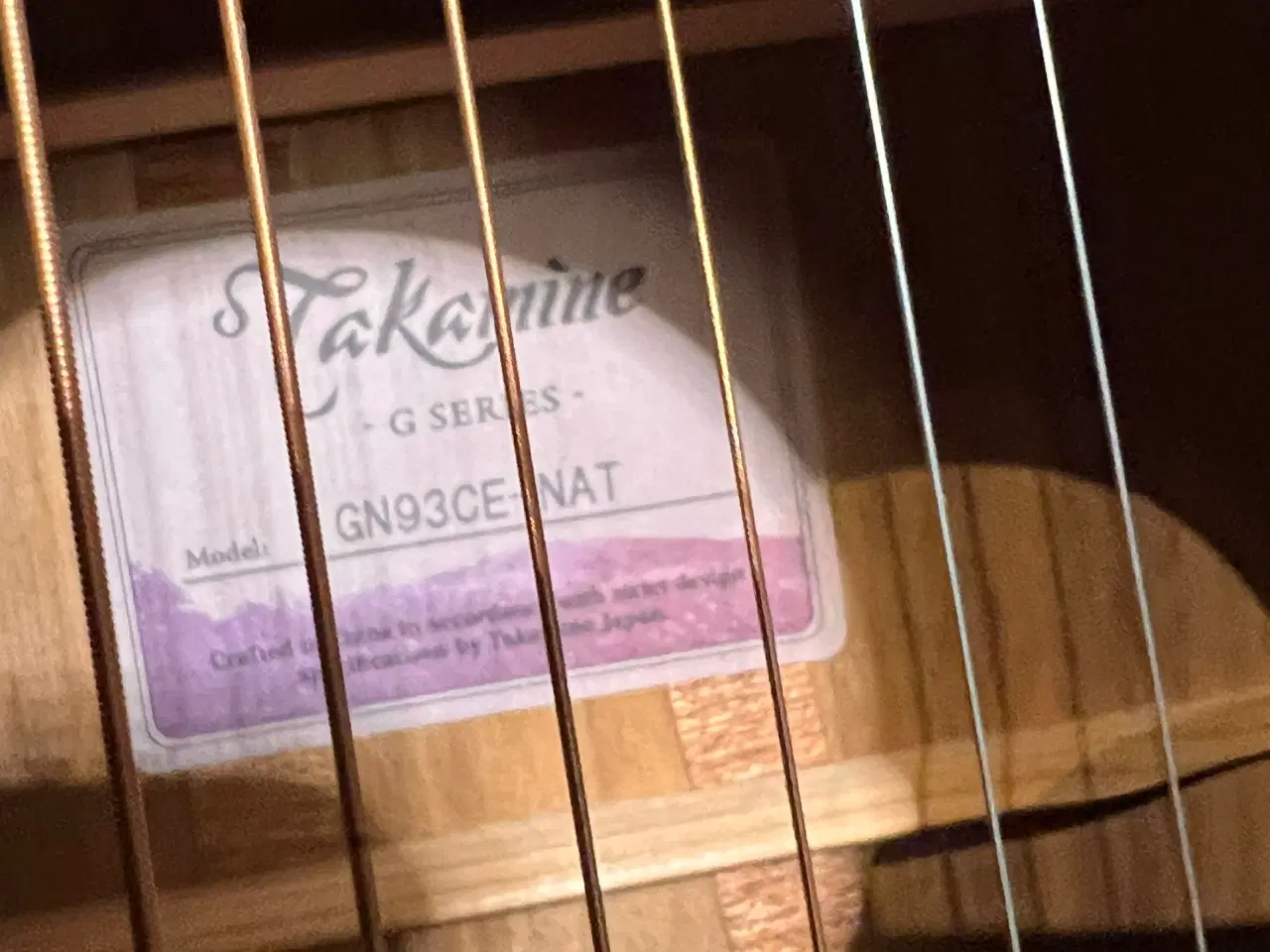 Billede 2 -  velholdt og flot Takamine guitar 