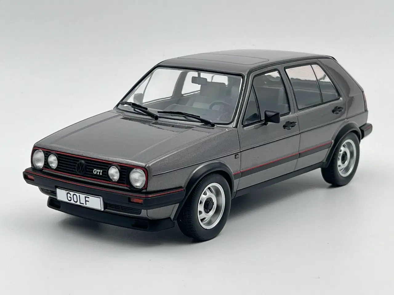 Billede 1 - 1986 VW Golf II GTI 16V 1:18 