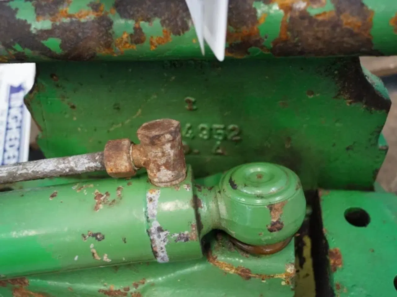 Billede 10 - John Deere 2850 Foraksel Komplet AL31297