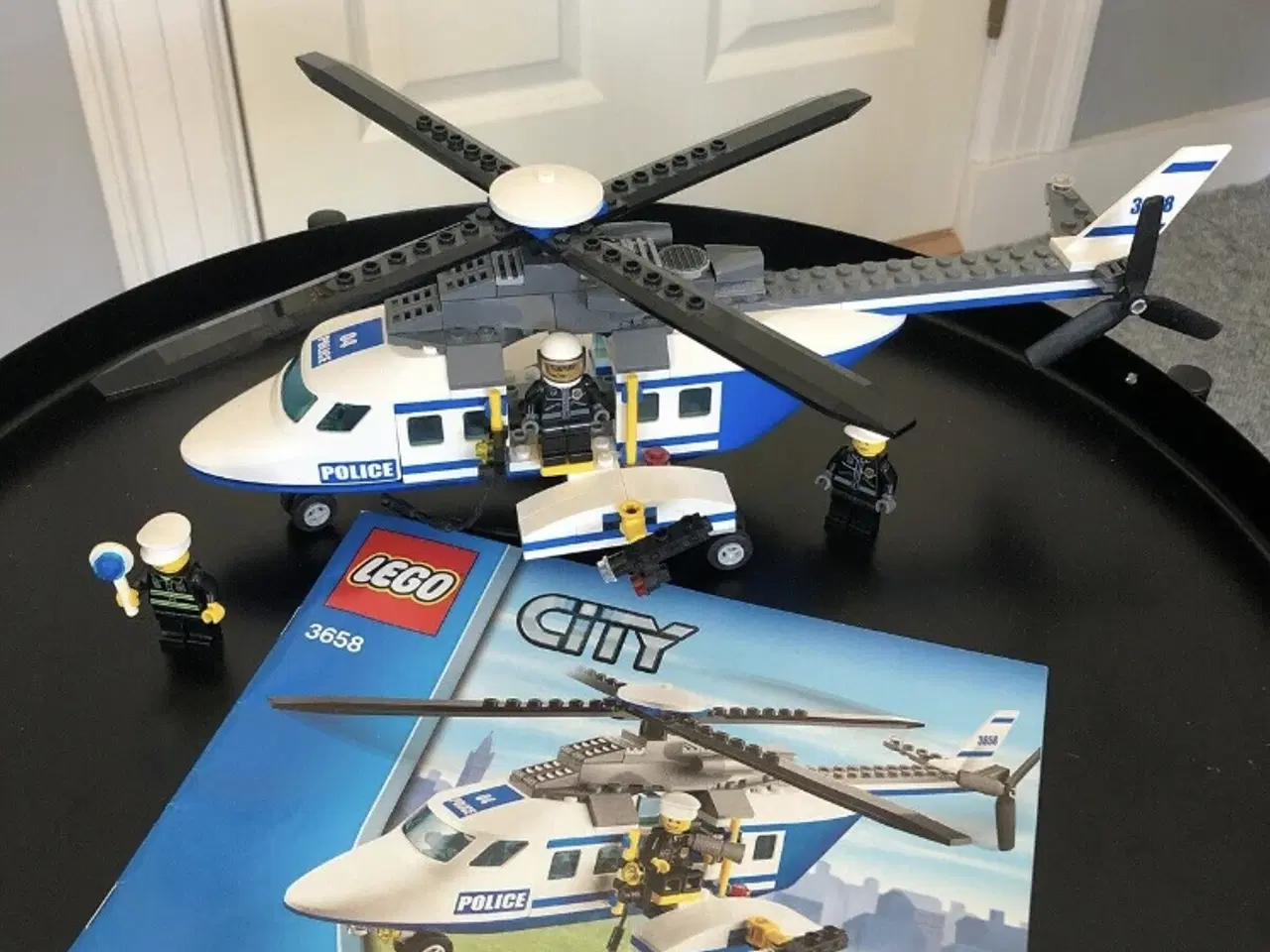 Billede 1 - Lego city politi helikopter 