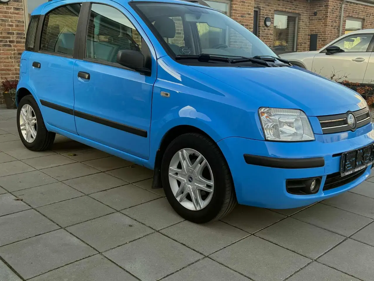 Billede 1 - 𝐅𝐢𝐚𝐭 𝐏𝐚𝐧𝐝𝐚 𝟏.𝟐 𝐁𝐞𝐧𝐳𝐢𝐧 