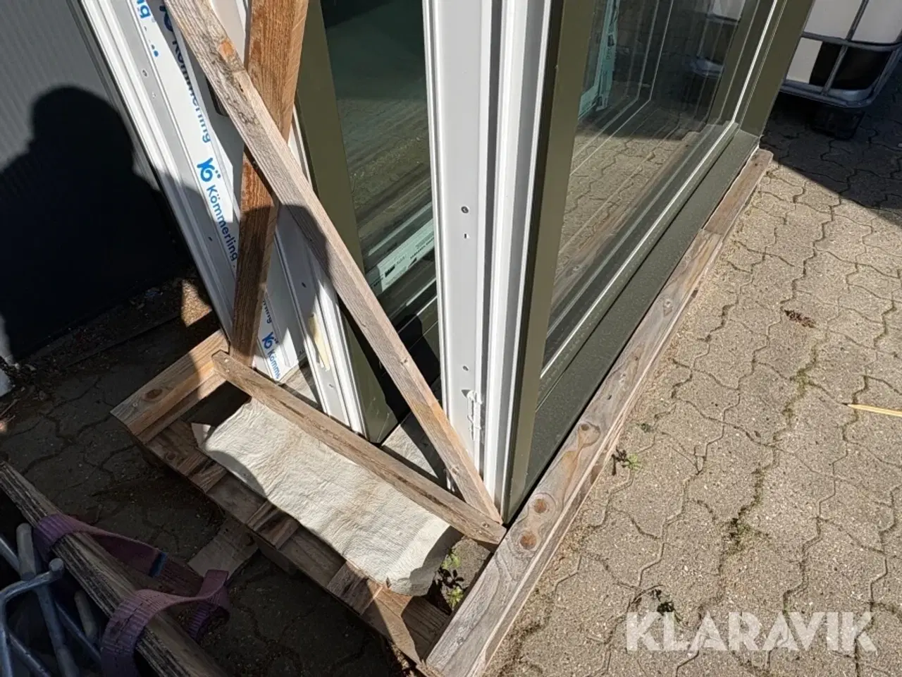Billede 9 - Vinduer plast/alu Primo Vinduer 3 styk.