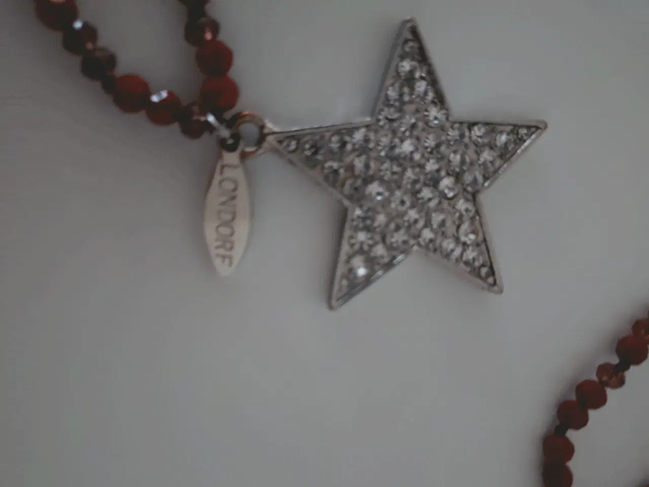 Billede 2 - Lang halskæde bordeaux 