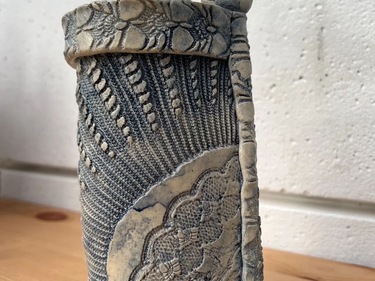 Billede 3 - Håndlavet keramik vase.
