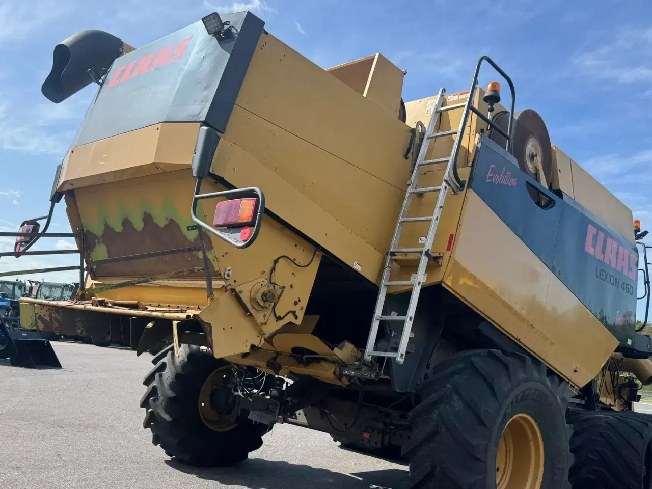 Billede 10 - CLAAS Lexion 460 EVOLUTION MED BÆLTER, 4WD OG V900 SKÆREBORD!
