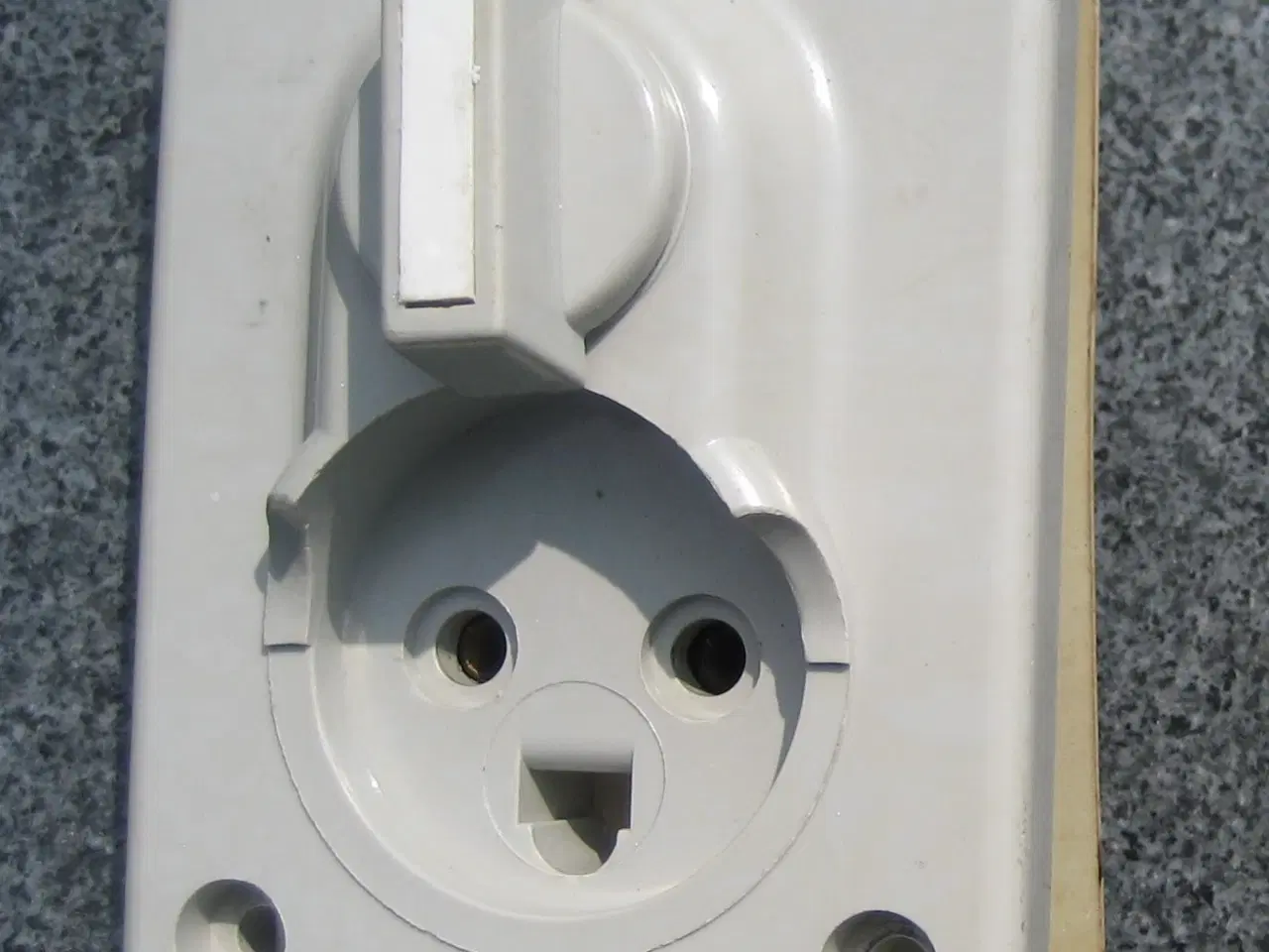 Billede 6 - Div. brugte stikkontakter og afbrydere