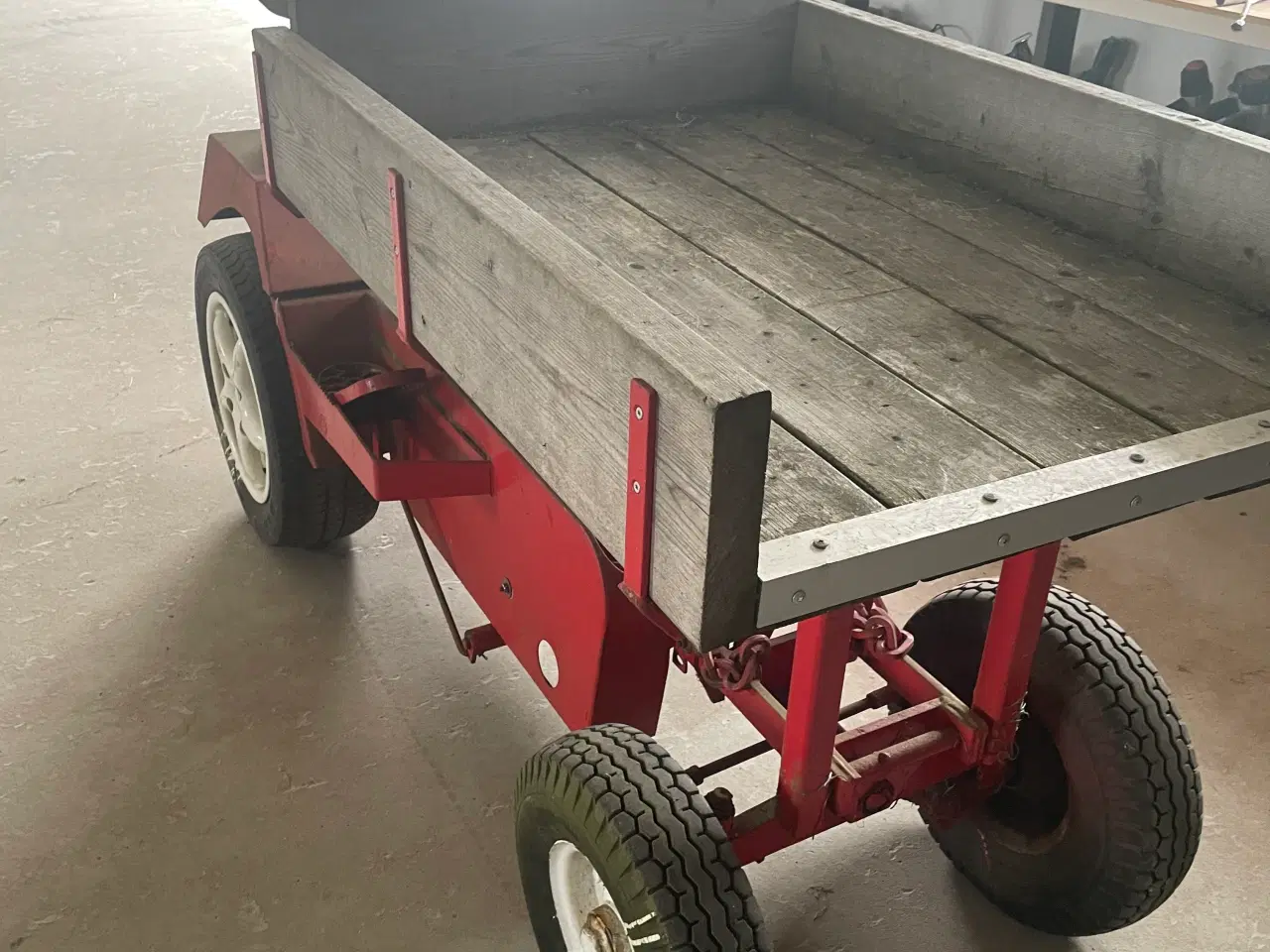 Billede 2 - Kirkegårds traktor 