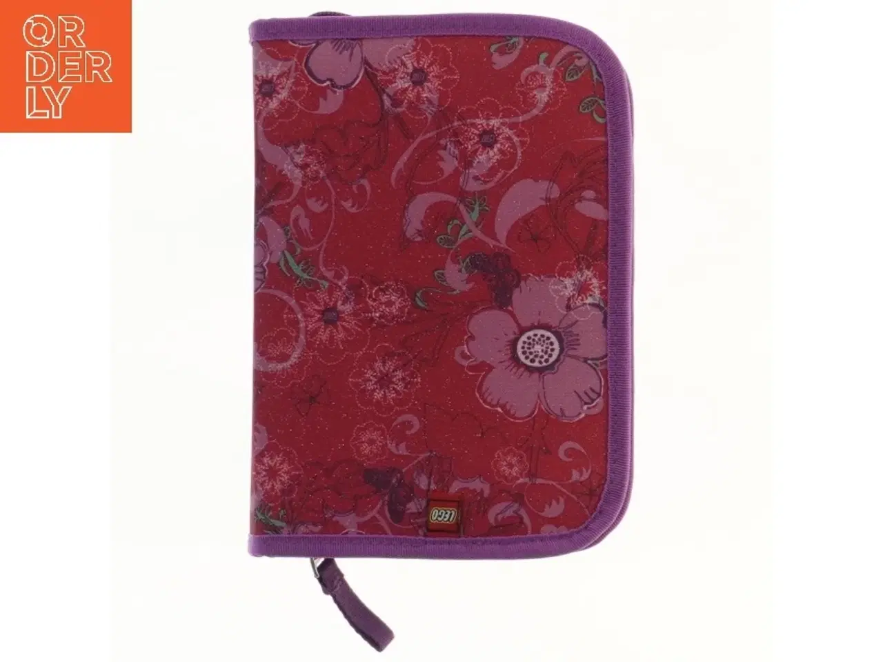 Billede 3 - Penalhus med blyanter og tilbehør fra Lego (str. 20x15 cm)