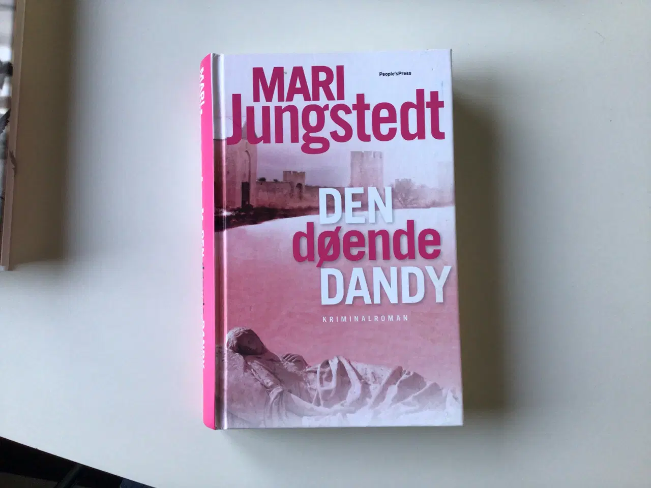 Billede 3 - Mari Jungstedt 8 bøger 60,- 