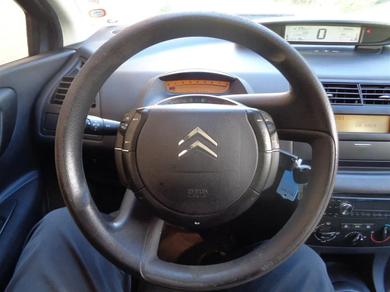 Billede 9 - Citroën C4 1,6 i 16V Advance 110HK 5d