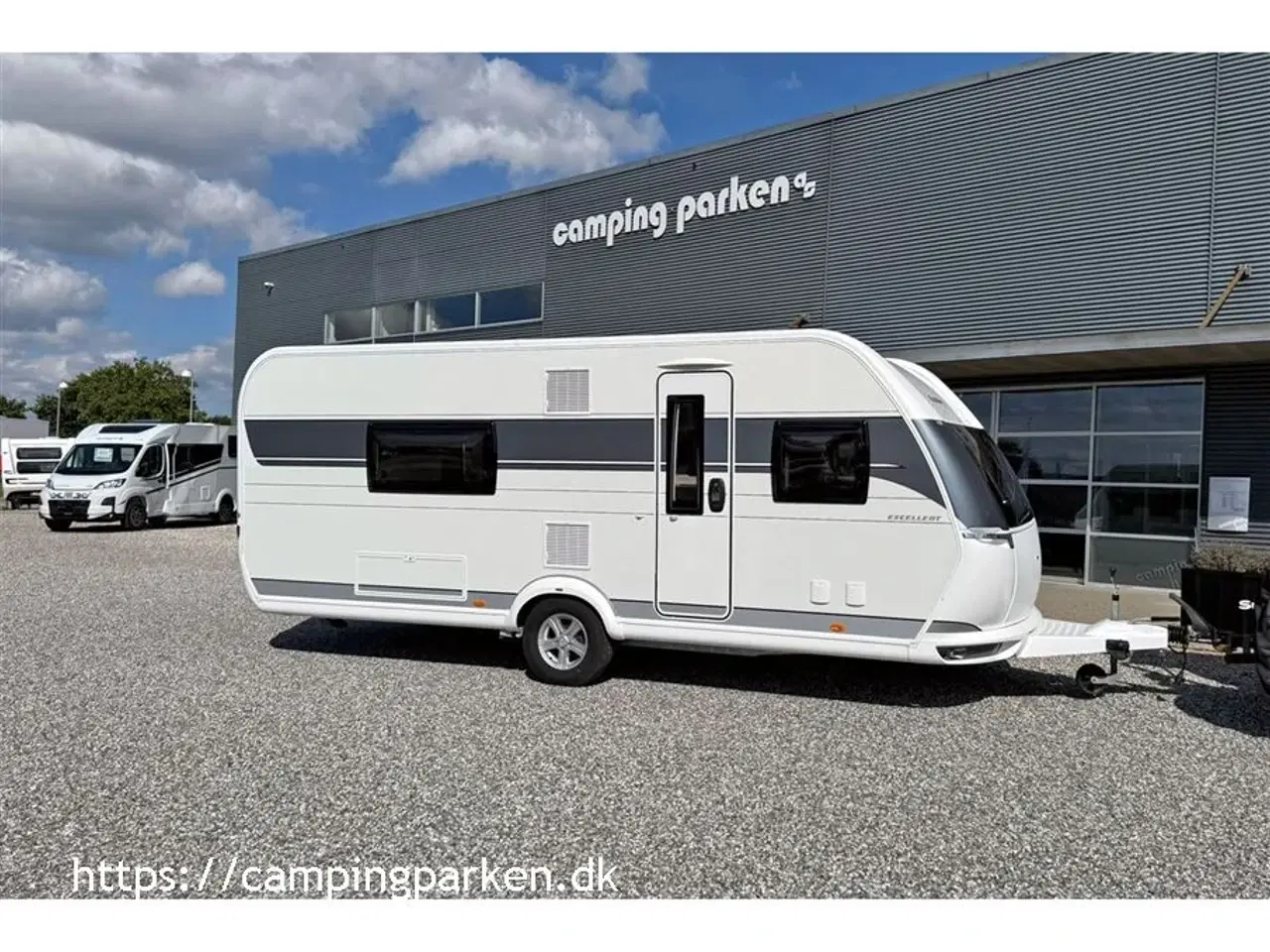 Billede 2 - 2021 - Hobby Excellent 560 WFU   Hobby 560 WFU, med stort toiletrum i hele bagenden, stor rundsiddegruppe i fronten og meget udstyr