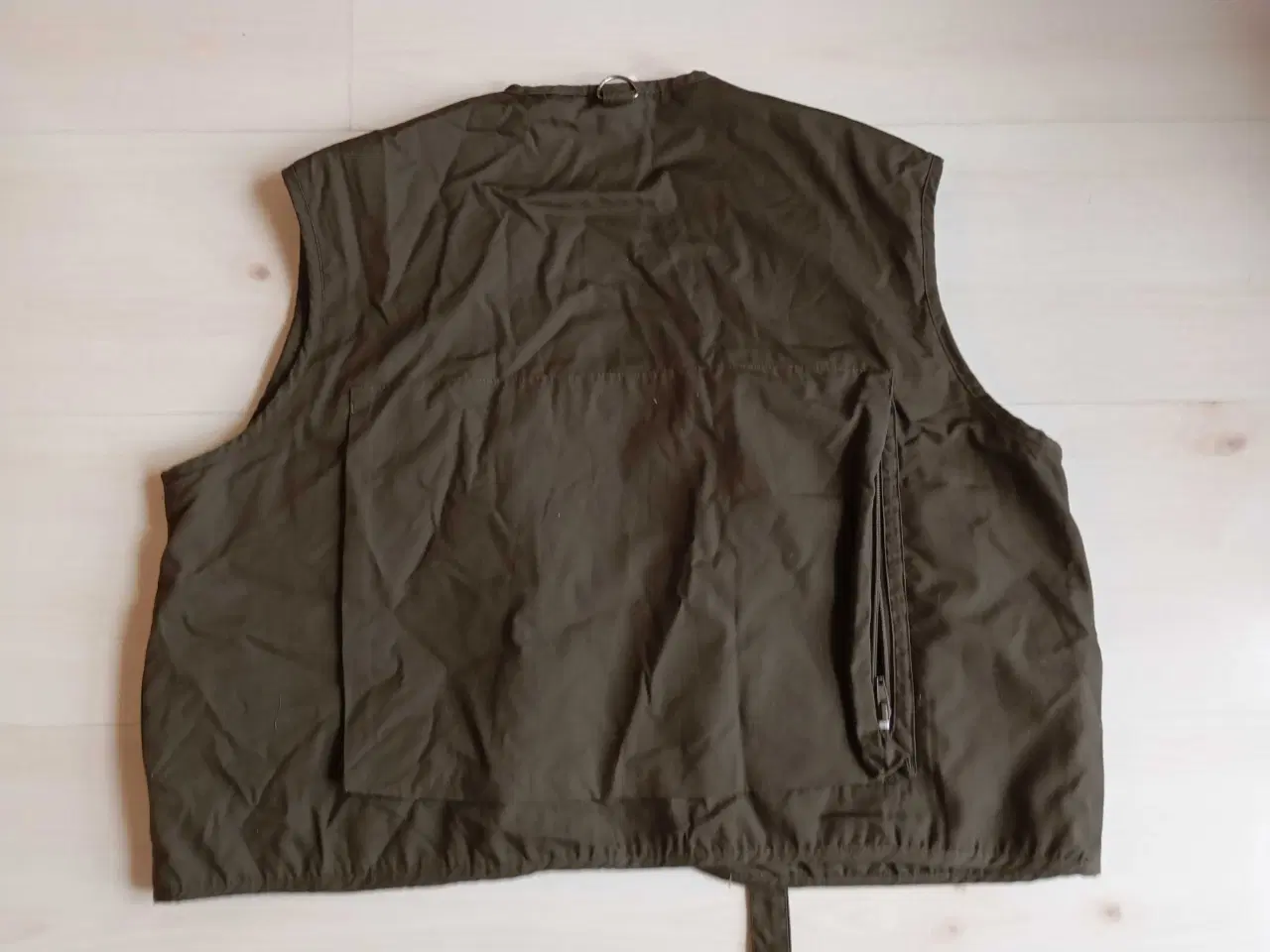 Billede 9 - Fiskevest Normark. Med mange lommer. 