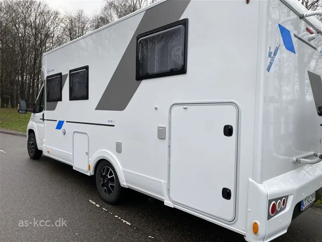 Billede 5 - 2020 - Sun Living S 75 SC   Autocamper med fritstående dobeltseng  Automatgear. 23.000 km.