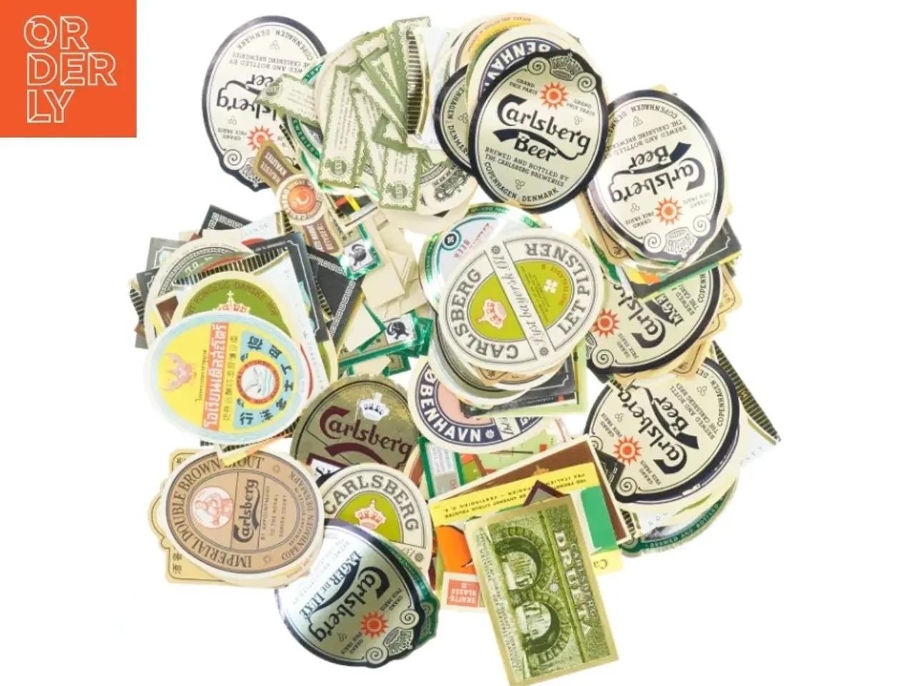 Billede 1 - Samling af Carlsberg øl etiketter (str. 13x12 cm)