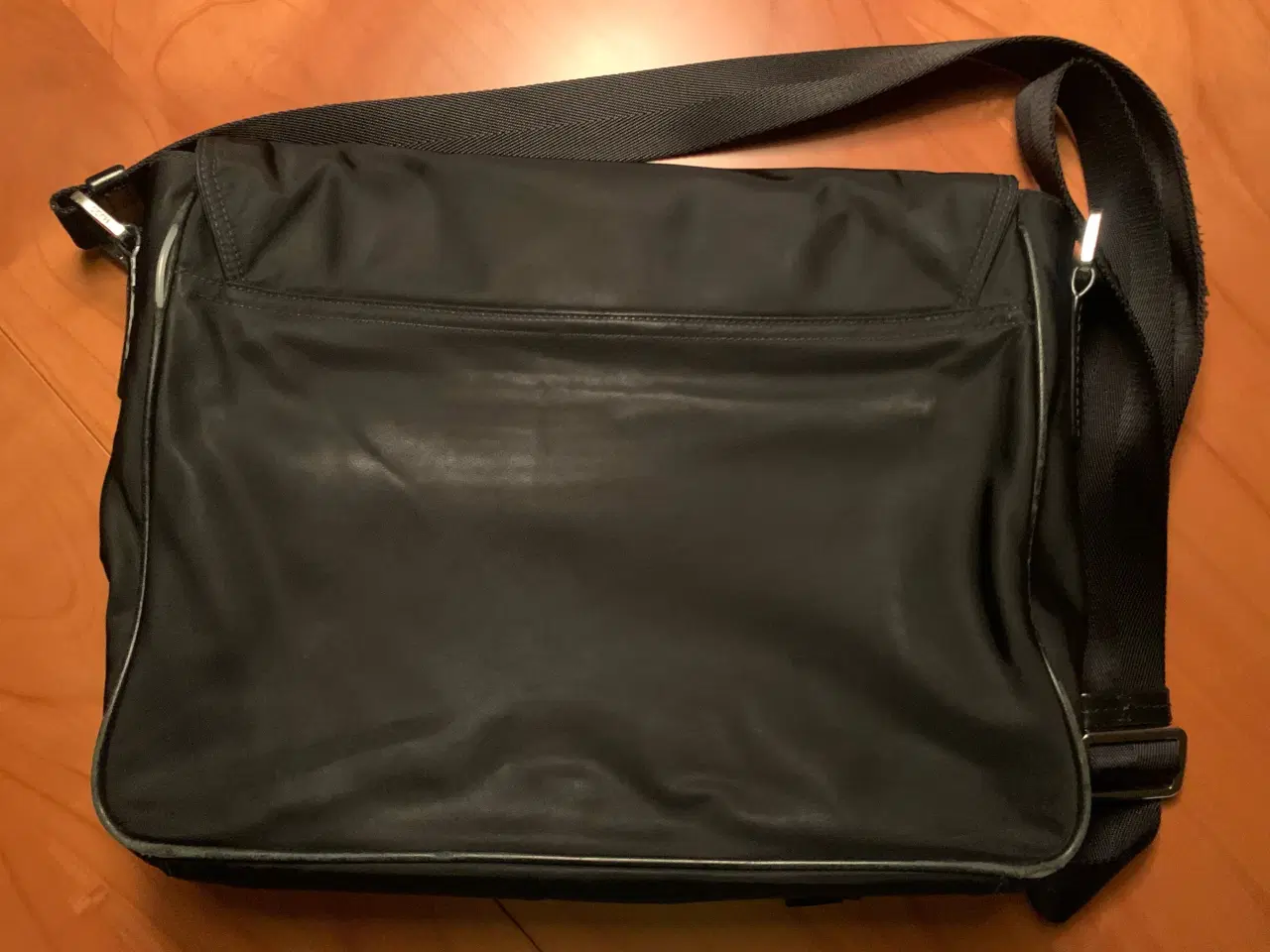 Billede 2 - Hugo Boss computertaske