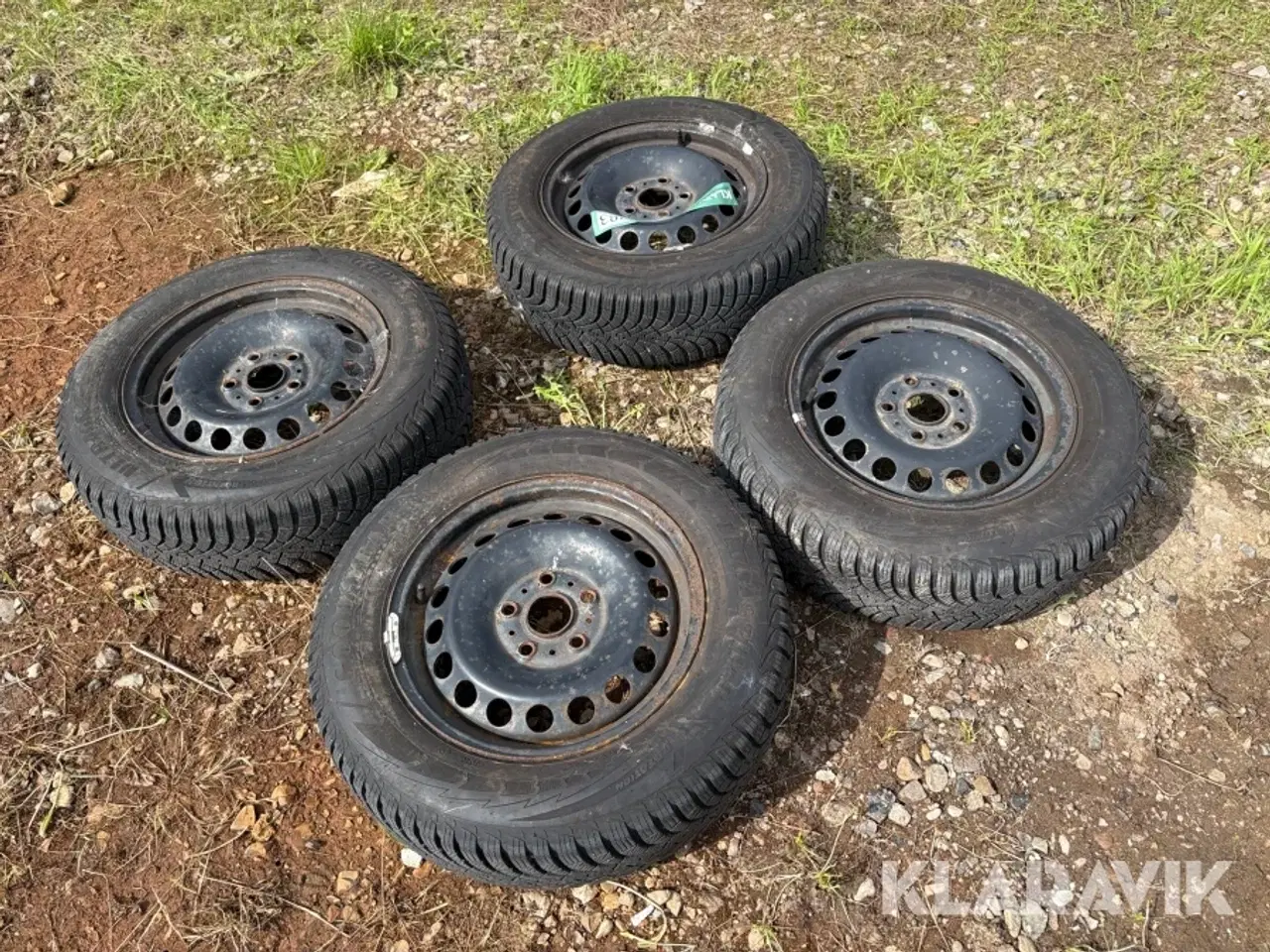 Billede 4 - Dæk med stålfælge Goodyear Ultragrip