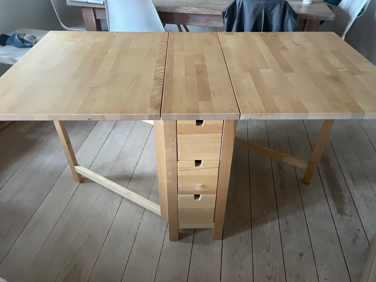Billede 1 - Klapbord med skuffer
