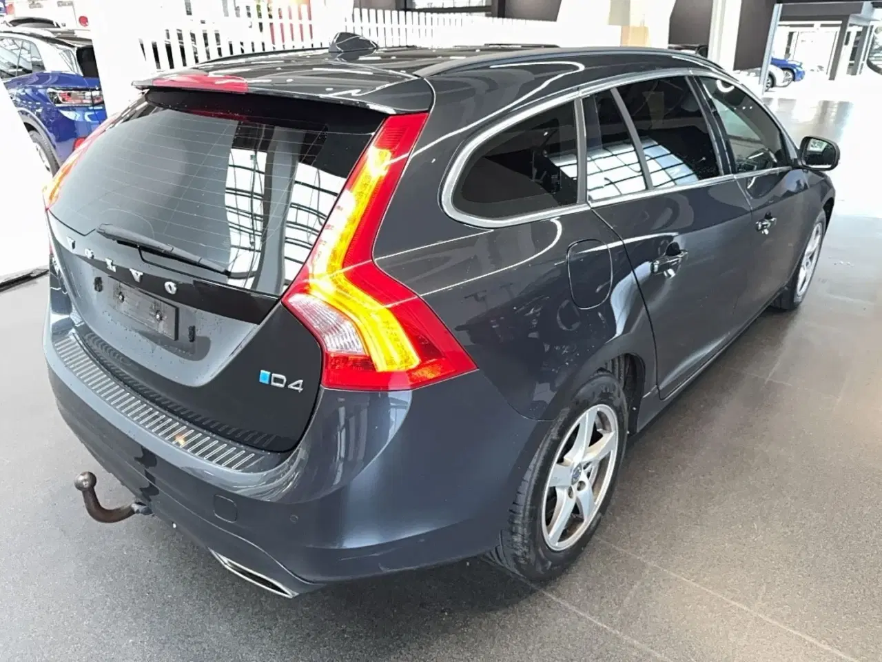 Billede 4 - Volvo V60 CC 2,0 D4 190 Momentum aut.