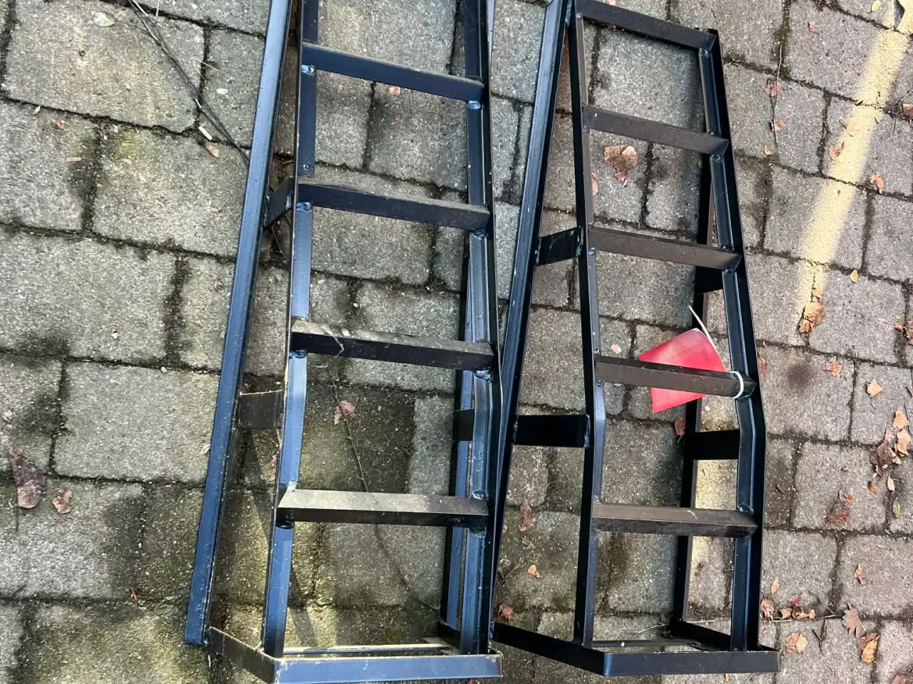 Billede 1 - Opkørselsrampe til personbiler.