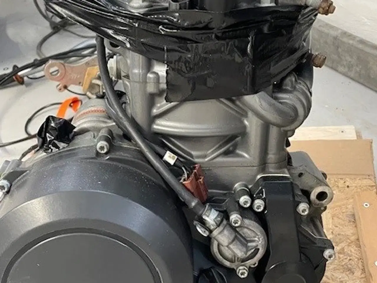 Billede 4 - KTM 690 R Motor 