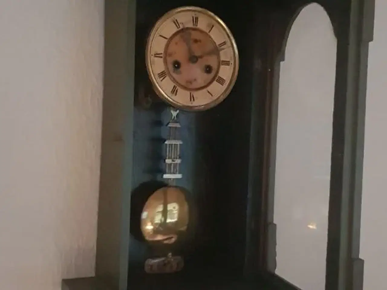 Billede 2 - Væghængt ur