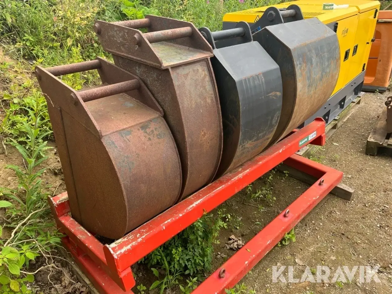 Billede 3 - Skovlsæt med stativ Vejrum's Hydrema