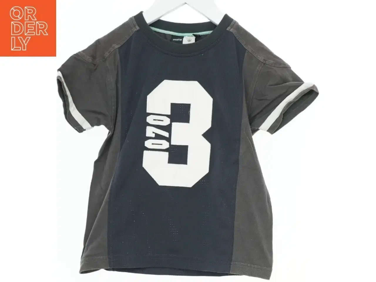 Billede 1 - Sporty T-shirt med nummertryk fra Molo (str. 104)