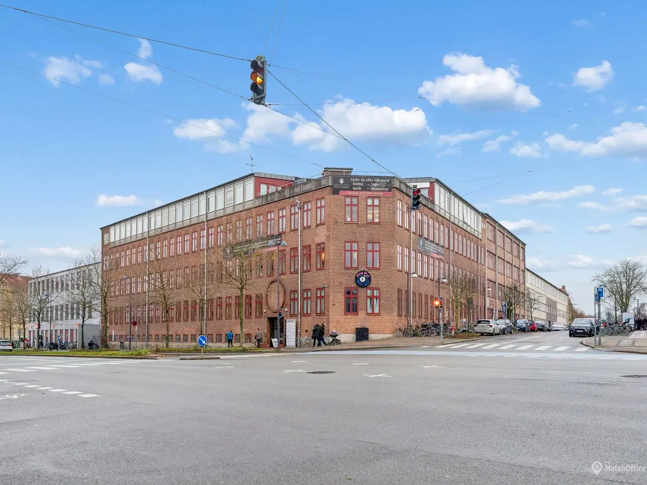 Billede 1 - Stor kælder med central beliggenhed