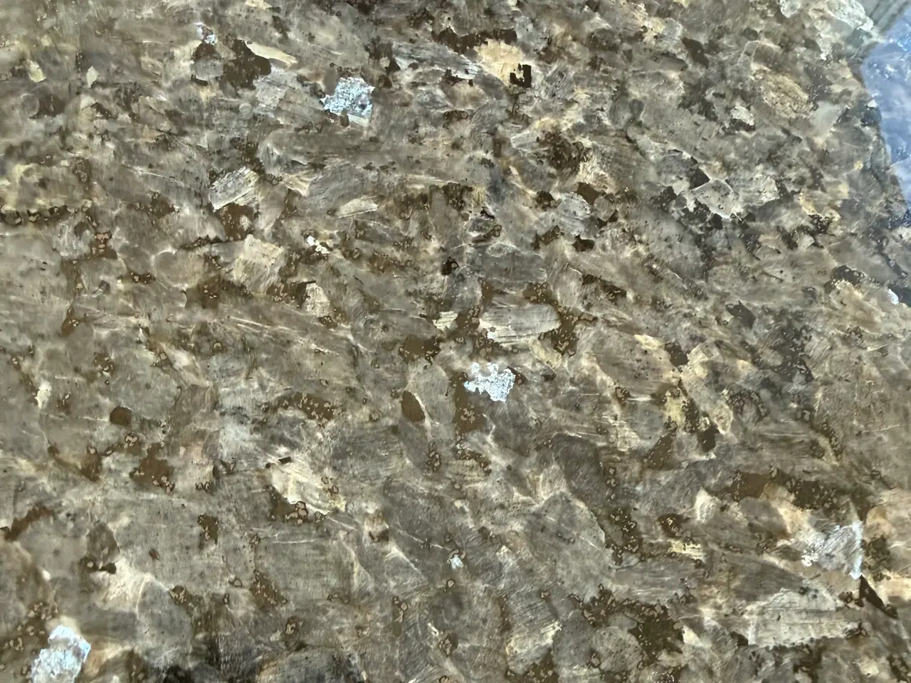 Billede 3 - Granit bordplader 2 stk incl vask