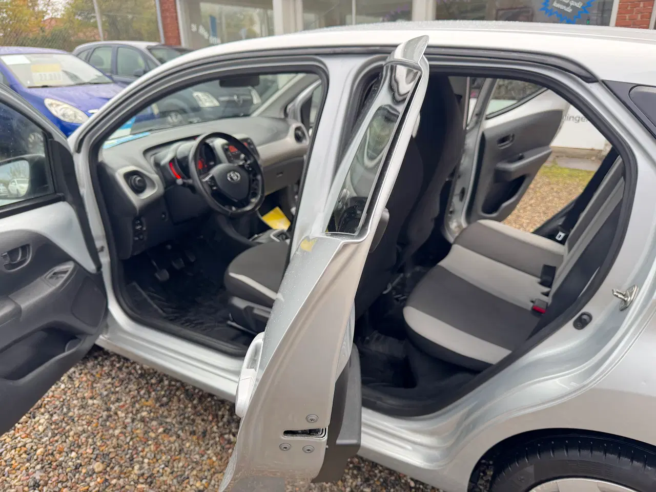 Billede 14 - Toyota Aygo X-Play Nysyn Meget pæn