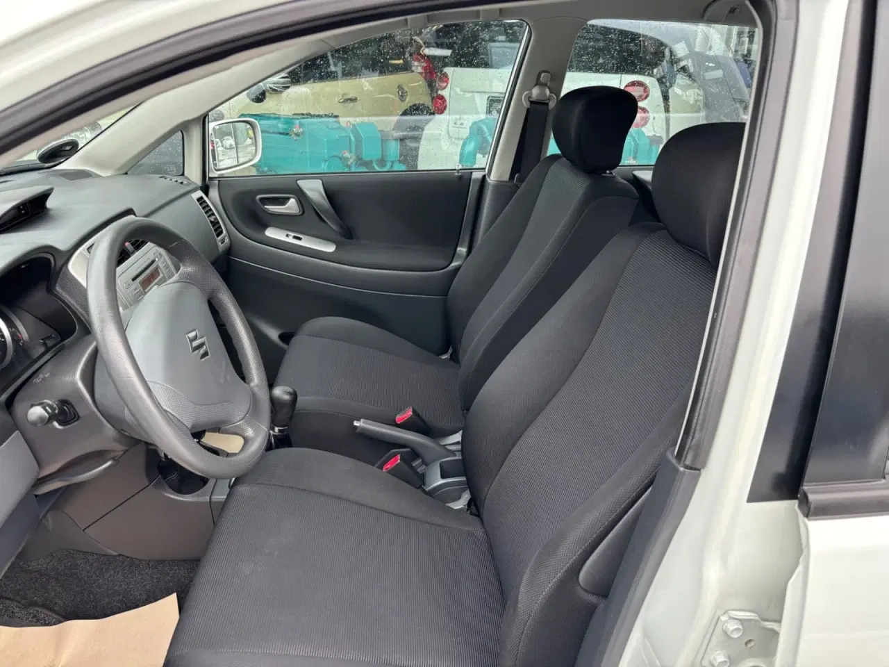 Billede 8 - Suzuki Liana 1,6 Family