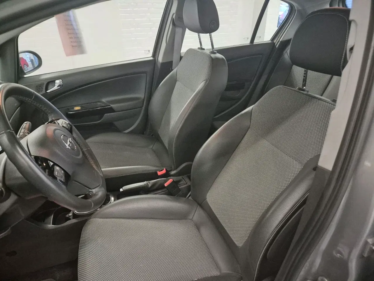 Billede 14 - Opel Corsa 1,3 CDTI DPF Edition 111 95HK 5d