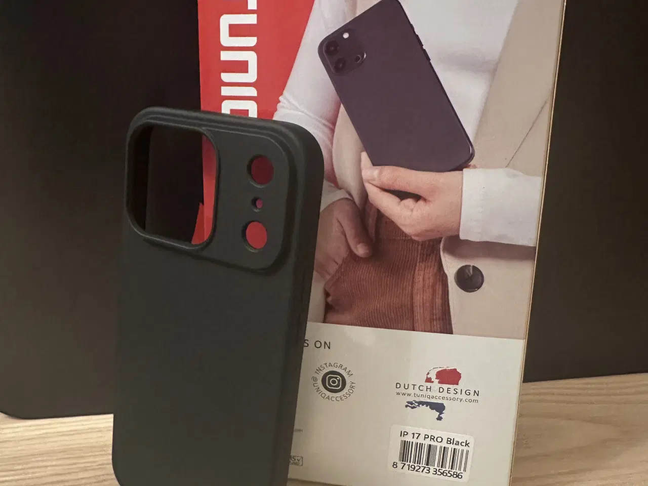 Billede 2 - TUNIQ Black Edge back cover til iPhone 17 Pro