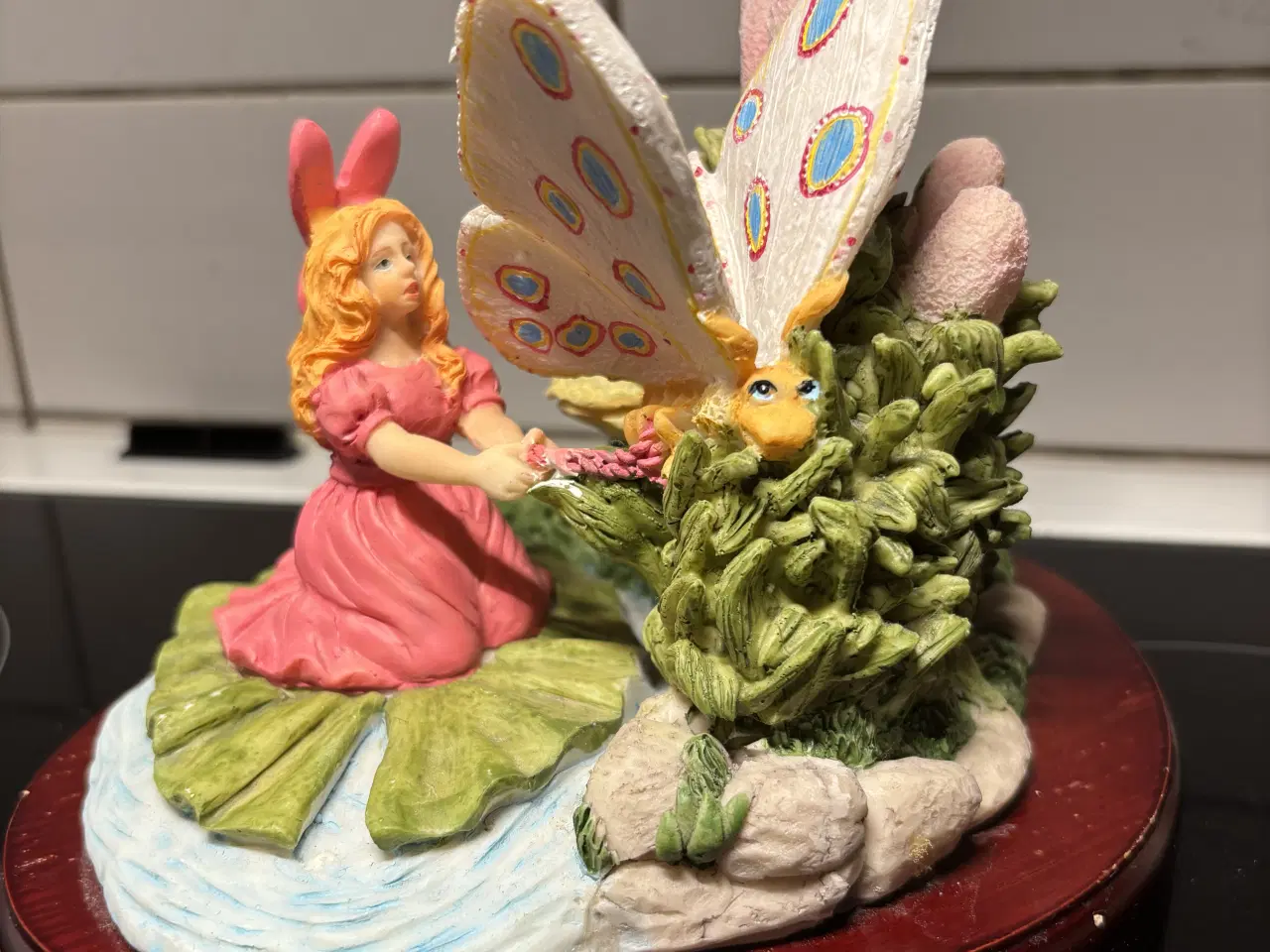 Billede 2 - H. C. Andersen Tommelise figur