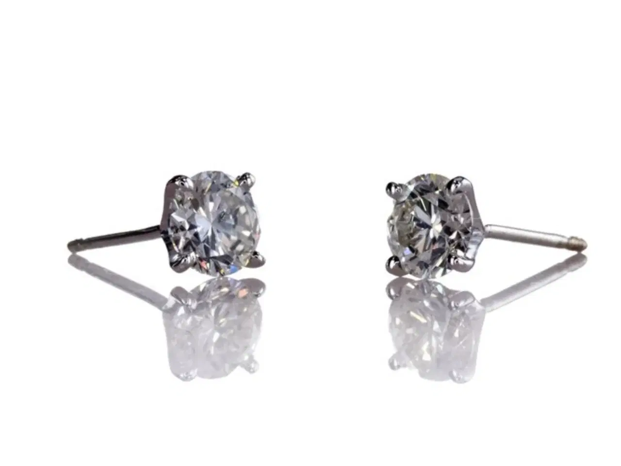 Billede 3 - 1,26 ct NATURLIGE diamantørestikker - IKKE lab