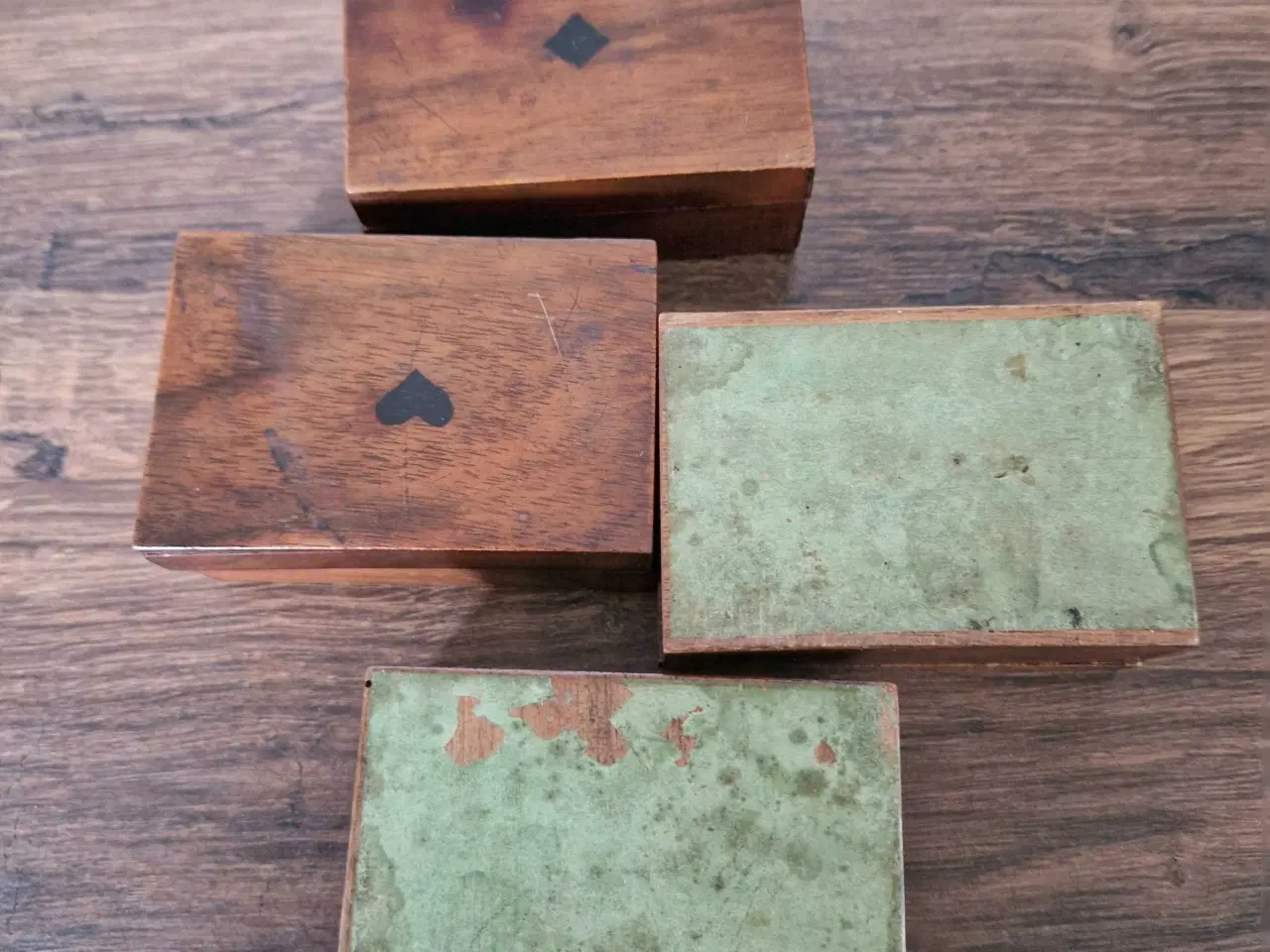 Billede 3 - Antikke trææsker til spil fra år 1900